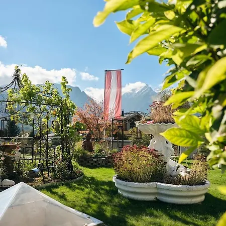 Frühstückspension Garni Pinzgau, Bernd Hüttl Neukirchen am Großvenediger