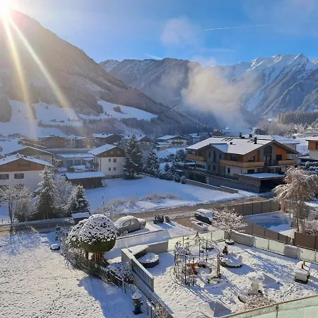 Garni Pinzgau, Bernd Hüttl Frühstückspension
