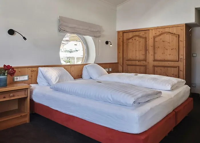 ベッド・アンド・ブレックファスト Hotel Garni Pinzgau, Relax & Lifestyle 4*