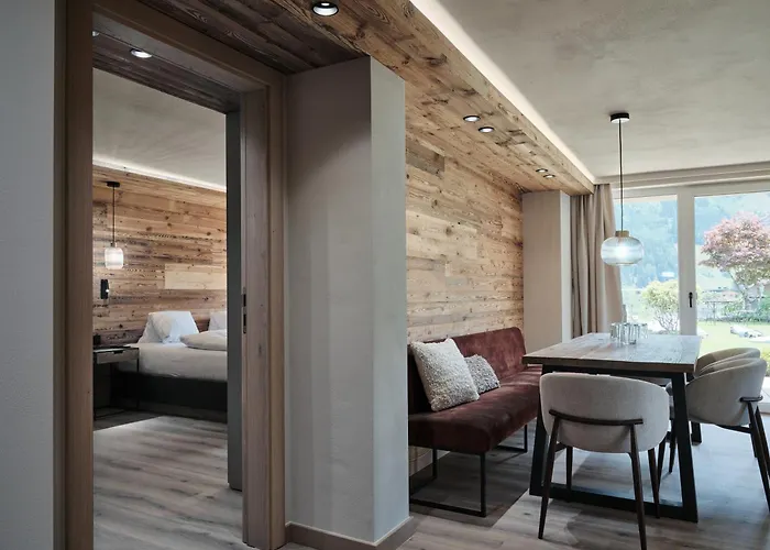 Hotel Garni Pinzgau, Relax & Lifestyle ベッド・アンド・ブレックファスト 4*
