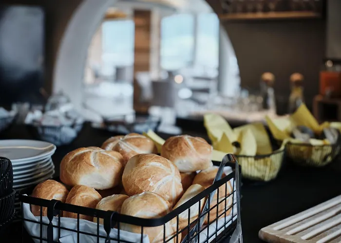 Hotel Garni Pinzgau, Relax & Lifestyle Neukirchen am Großvenediger